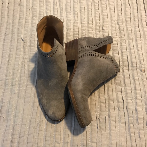 Lucky Brand Shoes - Gray suede booties